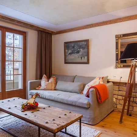 Berghof Ξενοδοχείο 4*