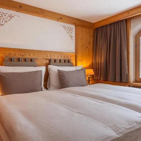 Berghof 4* צרמט