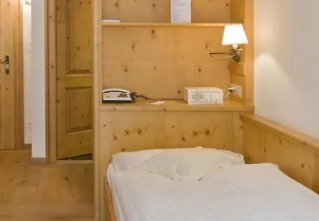 Отель Berghof Церматт