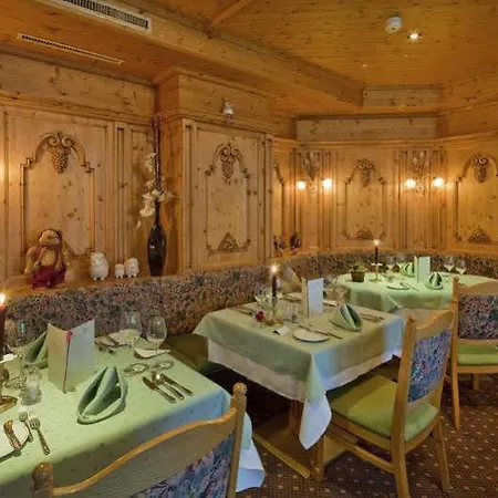 Berghof Ξενοδοχείο 4*