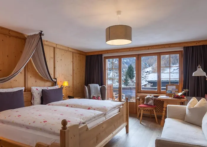 Berghof Hotel 4*
