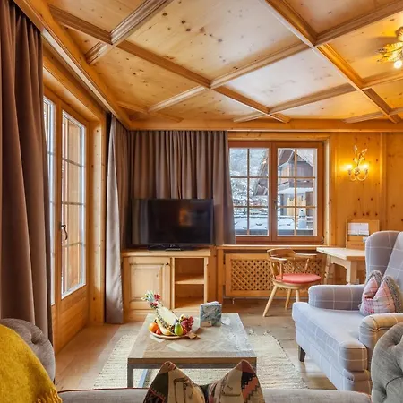 Ξενοδοχείο Berghof 4*